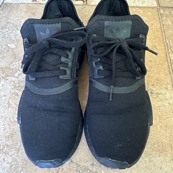 Adidas NMD_R1 size 9 - Picture 1 of 6